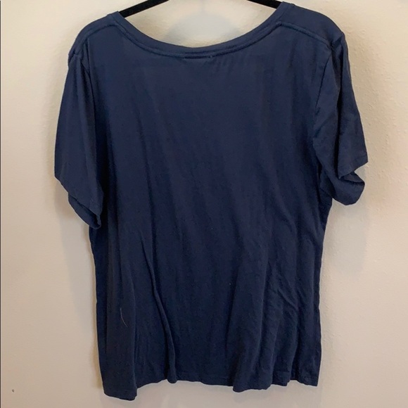 Navy blue /Angles baseball v neck t-shirt. - Picture 2 of 3